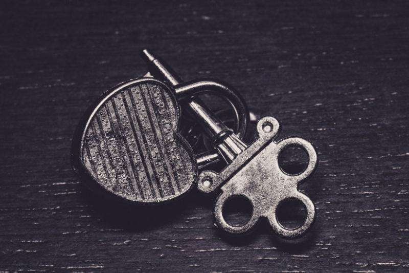 BDSM & Attachment Styles 800×533